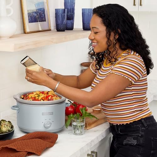 4.5 Quart Manual Slow Cooker – Macaroon Blue - Curated Catalog Y9